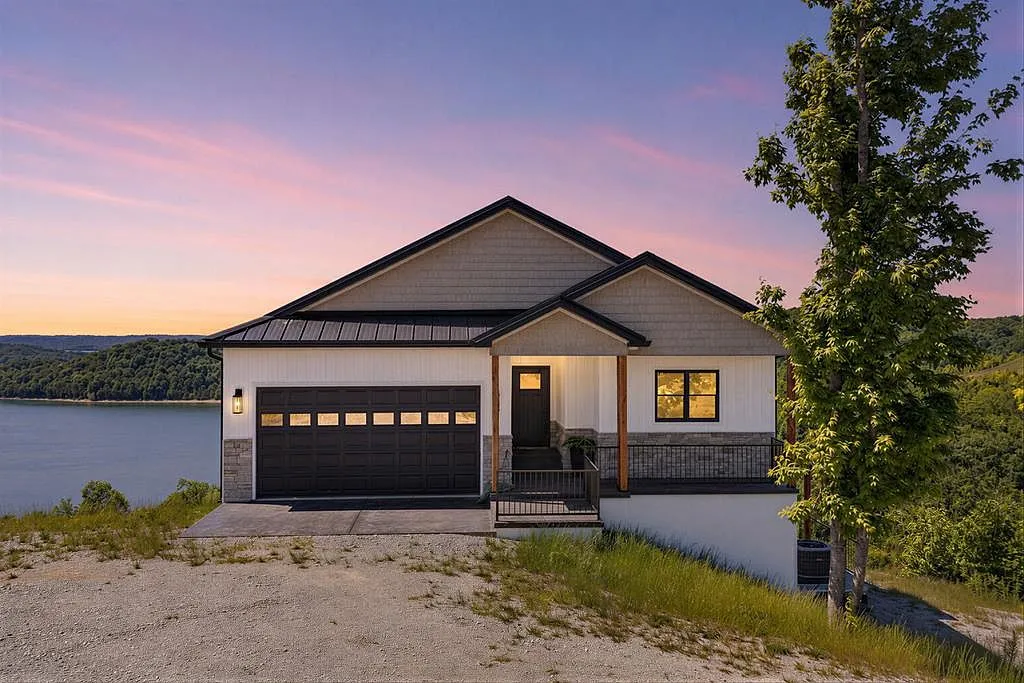 448 Taylor Rd