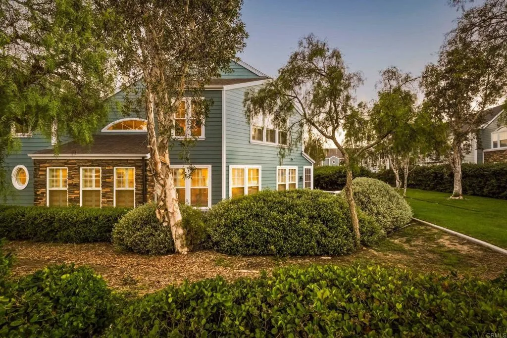 4792 Beachwood Court